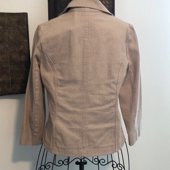 Mossimo jacket - Picture 2 of 8